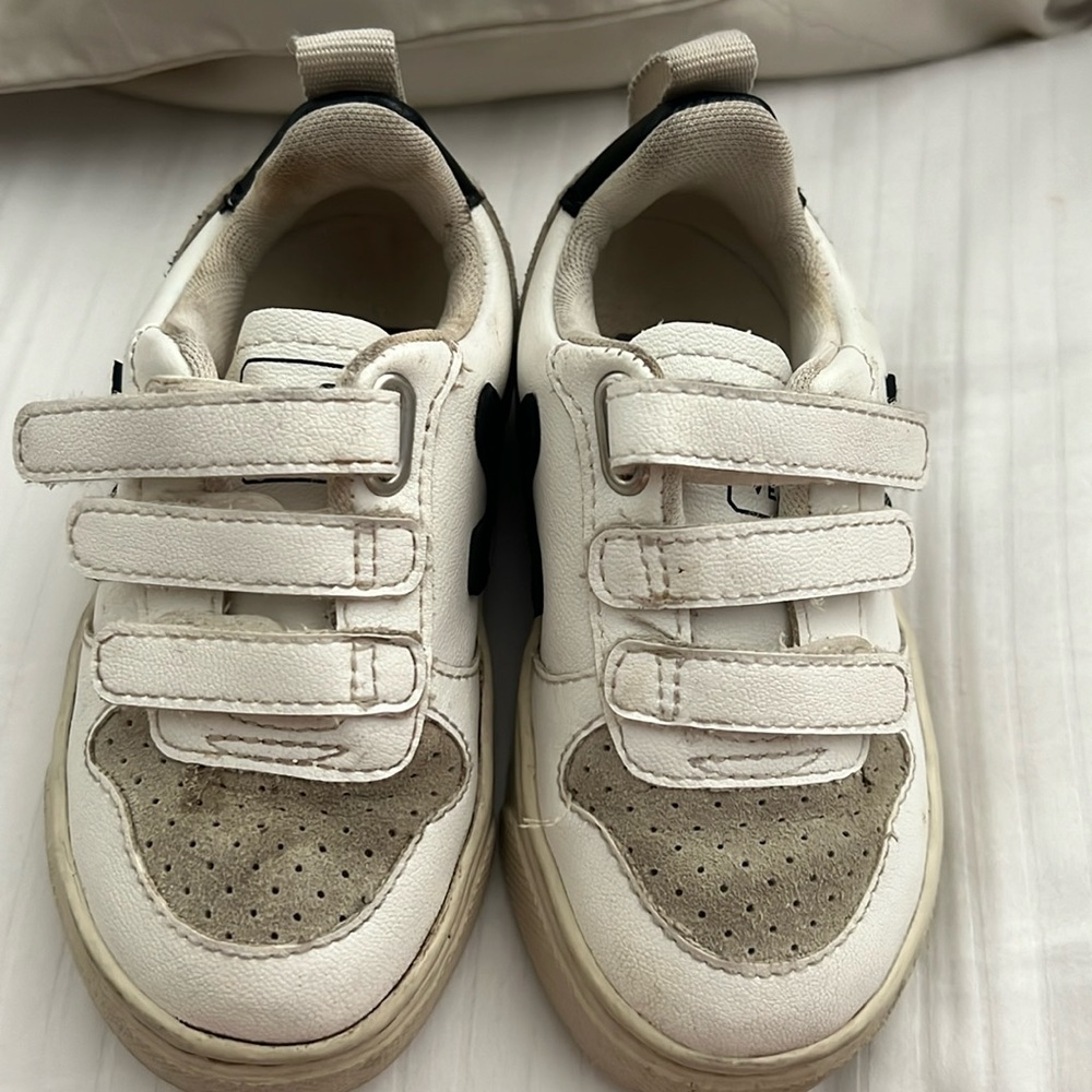 Toddler Veja Sneakers